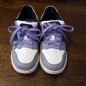 Nike Mogan Grey & Violet Girls Sneakers Size 3.5Y